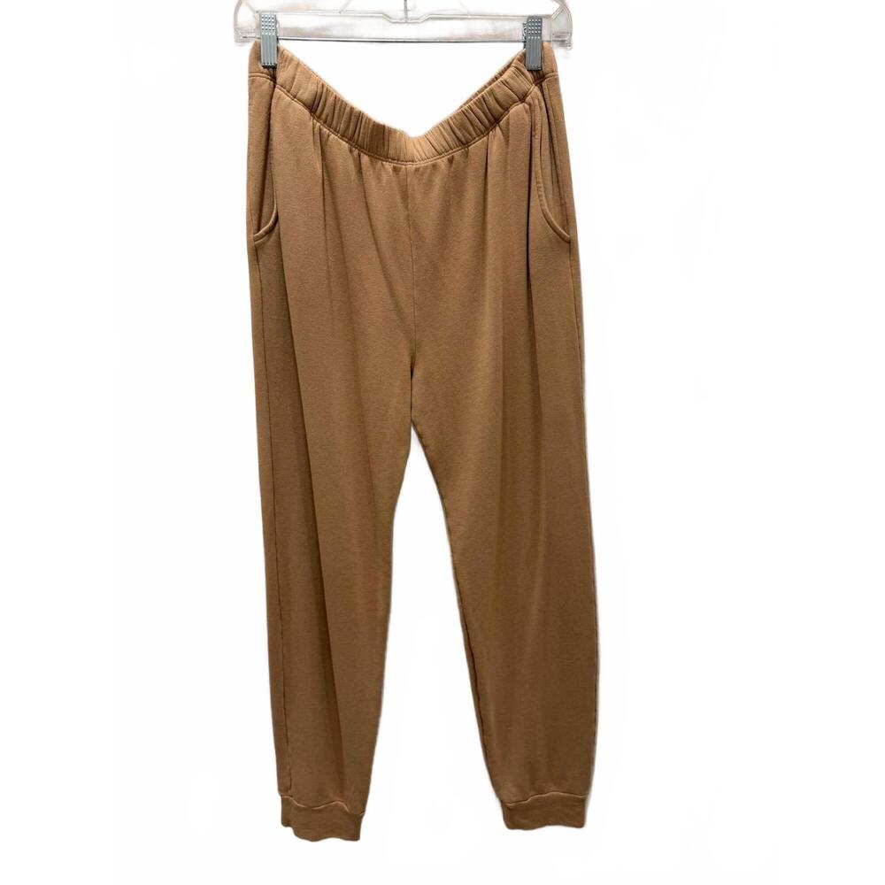 NEW MONROW women's super soft fleece jogger in latte